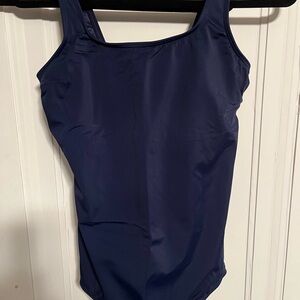 Lands’ End Women's Tummy Control Chlorine Resistant Soft Cup Tugless Swimsuit